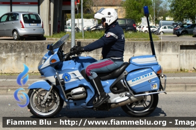 Bmw R850RT II serie
Polizia di Stato
Polizia stradale
In scorta al
Giro della Romagna
Moto 8
POLIZIA G0566
Parole chiave: Bmw R850RT_IIserie POLIZIAG0566