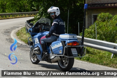 Bmw R850RT II serie
Polizia di Stato
Polizia Stradale
POLIZIA G0566
POLIZIA G1046
Parole chiave: Bmw R850RT_IIserie POLIZIAG0566 POLIZIAG1046 Giro_D_Italia_2024