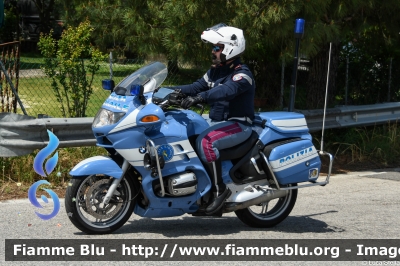 Bmw R850RT II serie
Polizia di Stato
Polizia Stradale
POLIZIA G0566
POLIZIA G1046
Parole chiave: Bmw R850RT_IIserie POLIZIAG0566 POLIZIAG1046 Giro_D_Italia_2024