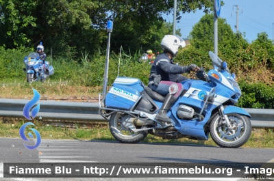 Bmw R850RT II serie
Polizia di Stato
Polizia Stradale
in scorta al Giro
Adriatica Ionica Race 2021
POLIZIA G0927
Moto Jolly
Parole chiave: Bmw R850RT_IIserie POLIZIAG0927 Adriatica_Ionica_RAce_2021