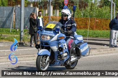 Bmw R850RT II serie
Polizia di Stato
Polizia Stradale
In scorta al
Giro della Romagna
Moto 9
POLIZIA G0930
Parole chiave: Bmw R850RT_IIserie POLIZIAG