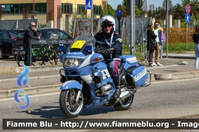 Bmw R850RT II serie
Polizia di Stato
Polizia stradale
In scorta al
Giro della Romagna
Moto 7 
POLIZIA G0999
Parole chiave: Bmw R850RT_IIserie POLIZIAG0999