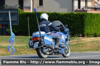 Bmw R850RT II serie
Polizia di Stato
Polizia Stradale
in scorta al Giro
Adriatica Ionica Race 2021
POLIZIA G1077
Moto 15
Parole chiave: Bmw R850RT_IIserie POLIZIAG1077 Adriatica_Ionica_Race_2021