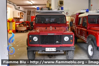 Land Rover Defender 130
Vigili del Fuoco
Unione distrettuale di Fassa
Corpo Volontario di Soraga (TN)
Allestimento Brandschutz
VF G10 TN
Parole chiave: Land-Rover Defender_130 VFG10TN