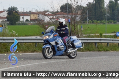 Bmw R850RT II serie
Polizia di Stato
Polizia Stradale
POLIZIA G1106
in scorta al Giro d'Italia 2020
Parole chiave: Bmw R850RT_IIserie POLIZIAG1106 Giro_D_Italia_2020