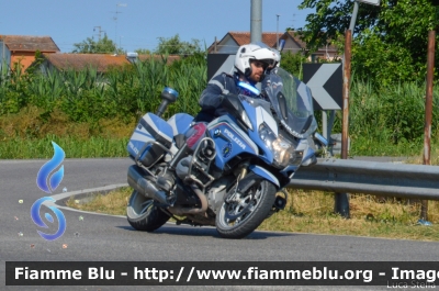 Bmw R1200RT II serie
Polizia di Stato
Polizia Stradale
in scorta al Giro
Adriatica Ionica Race 2021
POLIZIA G2681
Moto 13
Parole chiave: Bmw R1200RT_IIserie POLIZIAG2681 Adriatica_Ionica_Race_2021