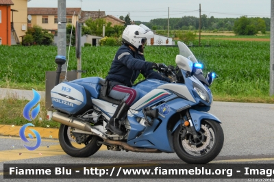 Yamaha FJR 1300 II serie
Polizia di Stato
Polizia Stradale
Allestimento Elevox
POLIZIA G3086
In scorta alla Mille Miglia 2023
Parole chiave: Yamaha FJR_1300_IIserie POLIZIAG3086  1000_Miglia_2023