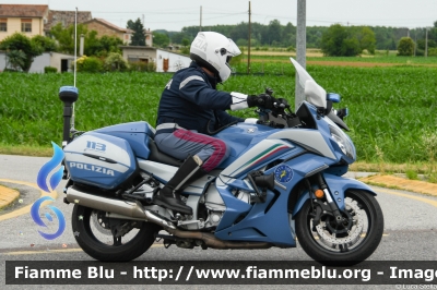 Yamaha FJR 1300 II serie
Polizia di Stato
Polizia Stradale
Allestimento Elevox
POLIZIA G3087
In scorta alla Mille Miglia 2023
Parole chiave: Yamaha FJR_1300_IIserie POLIZIAG3087  1000_Miglia_2023