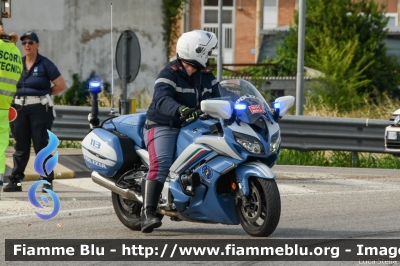 Yamaha FJR 1300 II serie
Polizia di Stato
Polizia Stradale
Allestimento Elevox
POLIZIA G3088
In scorta alla Mille Miglia 2022
Parole chiave: Yamaha FJR_1300_IIserie POLIZIAG3088 1000_Miglia_2022