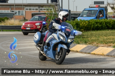 Yamaha FJR 1300 II serie
Polizia di Stato
Polizia Stradale
Allestimento Elevox
POLIZIA G3088
In scorta alla Mille Miglia 2022
Parole chiave: Yamaha FJR_1300_IIserie POLIZIAG3088 1000_Miglia_2022