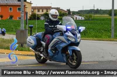 Yamaha FJR 1300 II serie
Polizia di Stato
Polizia Stradale
Allestimento Elevox
POLIZIA G3088
POLIZIA G3159
In scorta alla Mille Miglia 2023
Parole chiave: Yamaha FJR_1300_IIserie POLIZIAG3088 POLIZIAG3159  1000_Miglia_2023