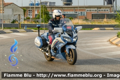 Yamaha FJR 1300 II serie
Polizia di Stato
Polizia Stradale
Allestimento Elevox
POLIZIA G3089
In scorta alla Mille Miglia 2022
Parole chiave: Yamaha FJR_1300_IIserie  POLIZIAG3089 1000_mIGLIA_2022