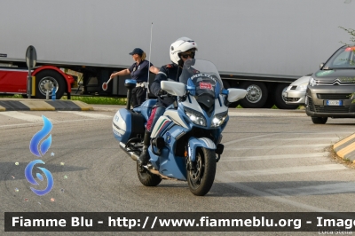 Yamaha FJR 1300 II serie
Polizia di Stato
Polizia Stradale
Allestimento Elevox
POLIZIA G3091
In scorta alla Mille Miglia 2022
Parole chiave: Yamaha FJR_1300_IIserie POLIZIAG3101 POLIZIAG3091 POLIZIAG3095 1000_Miglia_2022