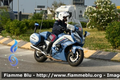 Yamaha FJR 1300 II serie
Polizia di Stato
Polizia Stradale
Allestimento Elevox
POLIZIA G3091
In scorta alla Mille Miglia 2022
Parole chiave: Yamaha FJR_1300_IIserie POLIZIAG3101 POLIZIAG3091 POLIZIAG3095 1000_Miglia_2022