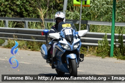 Yamaha FJR 1300 II serie
Polizia di Stato
Polizia Stradale
Allestimento Elevox
in scorta al Tour de France 2024
Moto 11
POLIZIA G3094
Parole chiave: Yamaha FJR_1300_IIserie Tour_DE_France_2024 POLIZIAG3094