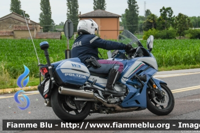 Yamaha FJR 1300 II serie
Polizia di Stato
Polizia Stradale
Allestimento Elevox
POLIZIA G3094
In scorta alla Mille Miglia 2023
Parole chiave: Yamaha FJR_1300_IIserie POLIZIAG3094  1000_Miglia_2023