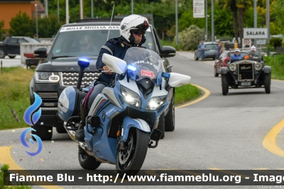 Yamaha FJR 1300 II serie
Polizia di Stato
Polizia Stradale
Allestimento Elevox
POLIZIA G3096
In scorta alla Mille Miglia 2023
Parole chiave: Yamaha FJR_1300_IIserie POLIZIAG3096  1000_Miglia_2023