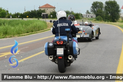 Yamaha FJR 1300 II serie
Polizia di Stato
Polizia Stradale
Allestimento Elevox
POLIZIA G3097
In scorta alla Mille Miglia 2023
Parole chiave: Yamaha FJR_1300_IIserie POLIZIAG3097  1000_Miglia_2023