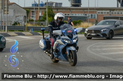 Yamaha FJR 1300 II serie
Polizia di Stato
Polizia Stradale
Allestimento Elevox
POLIZIA G3097
In scorta alla Mille Miglia 2022
Parole chiave: Yamaha FJR_1300_Iserie POLIZIAG3097 1000_Miglia_2022