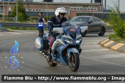 Yamaha FJR 1300 II serie
Polizia di Stato
Polizia Stradale
Allestimento Elevox
POLIZIA G3097
In scorta alla Mille Miglia 2022
Parole chiave: Yamaha FJR_1300_Iserie POLIZIAG3097 1000_Miglia_2022