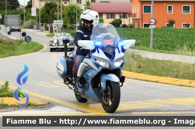 Yamaha FJR 1300 II serie
Polizia di Stato
Polizia Stradale
Allestimento Elevox
POLIZIA G3097
In scorta alla Mille Miglia 2023
Parole chiave: Yamaha FJR_1300_IIserie POLIZIAG3097  1000_Miglia_2023