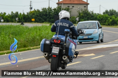 Yamaha FJR 1300 II serie
Polizia di Stato
Polizia Stradale
Allestimento Elevox
POLIZIA G3098
In scorta alla Mille Miglia 2023
Parole chiave: Yamaha FJR_1300_IIserie POLIZIAG3098 1000_Miglia_2023