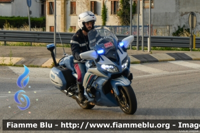 Yamaha FJR 1300 II serie
Polizia di Stato
Polizia Stradale
Allestimento Elevox
POLIZIA G3100
In scorta alla Mille Miglia 2022
Parole chiave: Yamaha FJR_1300_IIserie  POLIZIAG3100 1000_Miglia_2022