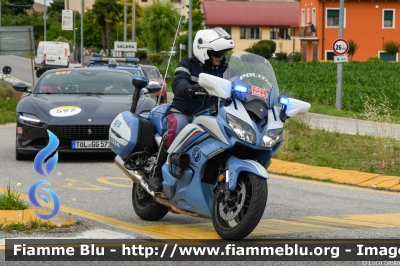 Yamaha FJR 1300 II serie
Polizia di Stato
Polizia Stradale
Allestimento Elevox
POLIZIA G3082
POLIZIA G3106
In scorta alla Mille Miglia 2023
Parole chiave: Yamaha FJR_1300_IIserie POLIZIAG3082 POLIZIAG3106  1000_Miglia_2023