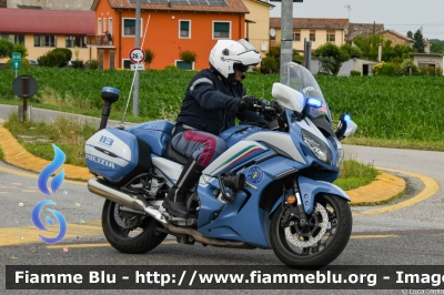 Yamaha FJR 1300 II serie
Polizia di Stato
Polizia Stradale
Allestimento Elevox
POLIZIA G3082
POLIZIA G3106
In scorta alla Mille Miglia 2023
Parole chiave: Yamaha FJR_1300_IIserie POLIZIAG3082 POLIZIAG3106  1000_Miglia_2023