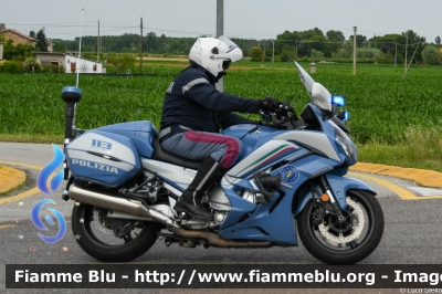 Yamaha FJR 1300 II serie
Polizia di Stato
Polizia Stradale
Allestimento Elevox
POLIZIA G3082
POLIZIA G3106
In scorta alla Mille Miglia 2023
Parole chiave: Yamaha FJR_1300_IIserie POLIZIAG3082 POLIZIAG3106  1000_Miglia_2023