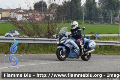 Yamaha FJR 1300 II serie
Polizia di Stato
Polizia Stradale
Allestimento Elevox
POLIZIA G3130
in scorta al Giro d'Italia 2020
Parole chiave: Yamaha FJR_1300_IIserie POLIZIAG3130 Giro_D_Italia_2020