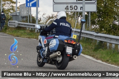 Yamaha FJR 1300 II serie
Polizia di Stato
Polizia Stradale
Allestimento Elevox
POLIZIA G3130
in scorta al Giro d'Italia 2020
Parole chiave: Yamaha FJR_1300_IIserie POLIZIAG3130 Giro_D_Italia_2020