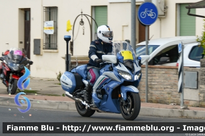 Yamaha FJR 1300 II serie
Polizia di Stato
Polizia Stradale
Allestimento Elevox
In scorta al
Giro della Romagna
Moto Gialla
POLIZIA G3134
Parole chiave: Yamaha FJR_1300_IIserie POLIZIAG3134