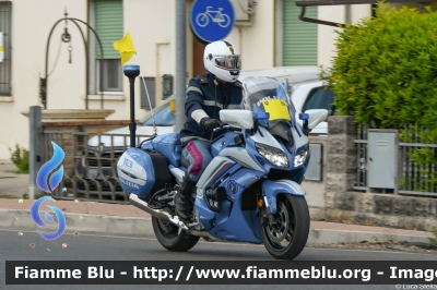 Yamaha FJR 1300 II serie
Polizia di Stato
Polizia Stradale
Allestimento Elevox
In scorta al
Giro della Romagna
Moto Gialla
POLIZIA G3134
Parole chiave: Yamaha FJR_1300_IIserie POLIZIAG3134