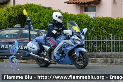 Yamaha FJR 1300 II serie
Polizia di Stato
Polizia Stradale
Allestimento Elevox
In scorta al
Giro della Romagna
Moto Gialla
POLIZIA G3134
Parole chiave: Yamaha FJR_1300_IIserie POLIZIAG3134