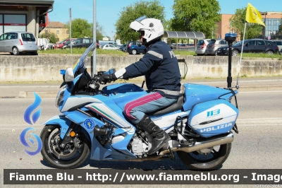 Yamaha FJR 1300 II serie
Polizia di Stato
Polizia Stradale
Allestimento Elevox
In scorta al
Giro della Romagna
Moto Gialla
POLIZIA G3134
Parole chiave: Yamaha FJR_1300_IIserie POLIZIAG3134