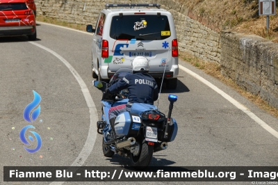 Yamaha FJR 1300 II serie
Polizia di Stato
Polizia Stradale
Allestimento Elevox
in scorta al Tour de France 2024
Moto 43
POLIZIA G3135
Parole chiave: Yamaha FJR_1300_IIserie POLIZIAG3135 Tour_DE_France_2024