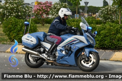 Yamaha FJR 1300 II serie
Polizia di Stato
Polizia Stradale
Allestimento Elevox
POLIZIA G3152
In scorta alla Mille Miglia 2022
Parole chiave: Yamaha FJR_1300_IIserie POLIZIAG3152 1000_Miglia_2022