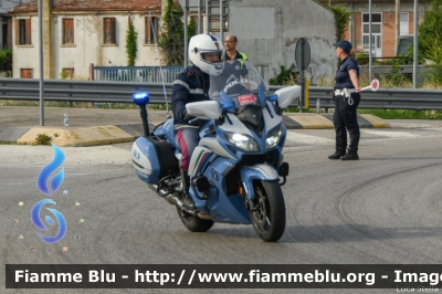 Yamaha FJR 1300 II serie
Polizia di Stato
Polizia Stradale
Allestimento Elevox
POLIZIA G3152
In scorta alla Mille Miglia 2022
Parole chiave: Yamaha FJR_1300_IIserie POLIZIAG3152 100_Miglia_2022