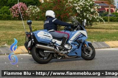 Yamaha FJR 1300 II serie
Polizia di Stato
Polizia Stradale
Allestimento Elevox
POLIZIA G3152
In scorta alla Mille Miglia 2022
Parole chiave: Yamaha FJR_1300_IIserie POLIZIAG3152 100_Miglia_2022