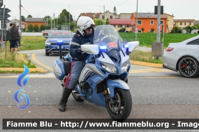 Yamaha FJR 1300 II serie
Polizia di Stato
Polizia Stradale
Allestimento Elevox
POLIZIA G3157
In scorta alla Mille Miglia 2023
Parole chiave: Yamaha FJR_1300_IIserie POLIZIAG3157 POLIZIAG3164 1000_Miglia_2023