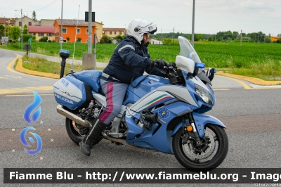 Yamaha FJR 1300 II serie
Polizia di Stato
Polizia Stradale
Allestimento Elevox
POLIZIA G3157
In scorta alla Mille Miglia 2023
Parole chiave: Yamaha FJR_1300_IIserie POLIZIAG3157 POLIZIAG3164 1000_Miglia_2023