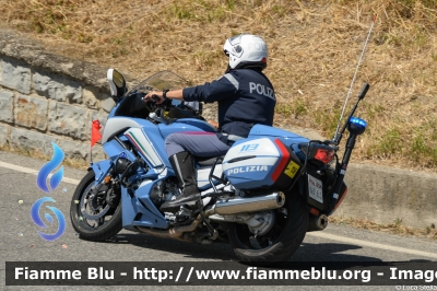 Yamaha FJR 1300 II serie
Polizia di Stato
Polizia Stradale
Allestimento Elevox
in scorta al Tour de France 2024
Moto Rossa
POLIZIA G3160
Parole chiave: Yamaha FJR_1300_IIserie Tour_DE_France_2024 POLIZIAG3160