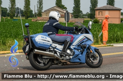 Yamaha FJR 1300 II serie
Polizia di Stato
Polizia Stradale
Allestimento Elevox
POLIZIA G3162
In scorta alla Mille Miglia 2023
Parole chiave: Yamaha FJR_1300_IIserie POLIZIAG3162 1000_Miglia_2023