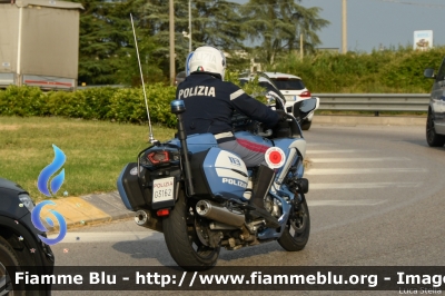 Yamaha FJR 1300 II serie
Polizia di Stato
Polizia Stradale
Allestimento Elevox
POLIZIA G3162
In scorta alla Mille Miglia 2022
Parole chiave: Yamaha FJR_1300_IIserie POLIZIAG3107 POLIZIAG3162 1000_Miglia_2022