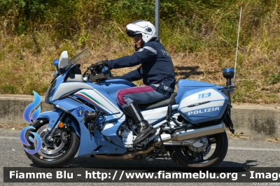 Yamaha FJR 1300 II serie
Polizia di Stato
Polizia Stradale
Allestimento Elevox
in scorta al Tour de France 2024
Moto 10
POLIZIA G3174
Parole chiave: Yamaha FJR_1300_IIserie Tour_DE_France_2024 POLIZIAG3174