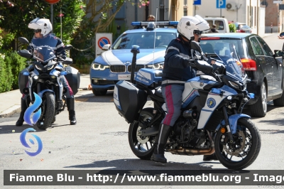 Yamaha Tracer 9
Polizia di Stato
Polizia Stradale
POLIZIA G3633
POLIZIA G3634
Parole chiave: Yamaha Tracer_9 Giro_D_Italia_2024 POLIZIAG3633 POLIZIAG3634