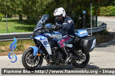 Yamaha Tracer 9
Polizia di Stato
Polizia Stradale
POLIZIA G3633
POLIZIA G3634
Parole chiave: Yamaha Tracer_9 Giro_D_Italia_2024 POLIZIAG3633 POLIZIAG3634