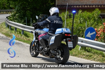 Yamaha Tracer 9
Polizia di Stato
Polizia Stradale
POLIZIA G3633
POLIZIA G3634
Parole chiave: Yamaha Tracer_9 Giro_D_Italia_2024 POLIZIAG3633 POLIZIAG3634