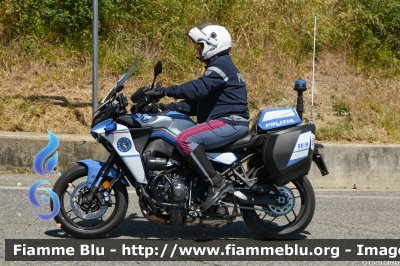 Yamaha Tracer 9
Polizia di Stato
Polizia Stradale
in scorta al Tour de France 2024
Moto 39
POLIZIA G3657
Parole chiave: Yamaha Tracer_9 POLIZIAG3657 Tour_DE_France_2024